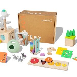 Lovevery Toy Set 0-21 months